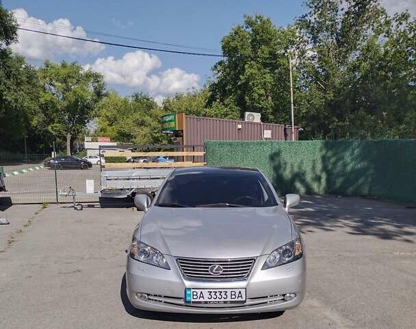Серый Лексус ЕС, объемом двигателя 3.46 л и пробегом 235 тыс. км за 11500 $, фото 1 на Automoto.ua