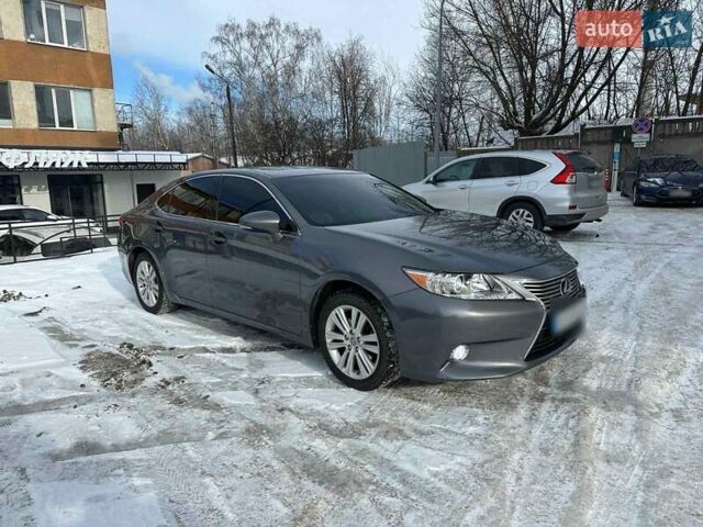 Серый Лексус ЕС, объемом двигателя 3.5 л и пробегом 187 тыс. км за 16850 $, фото 1 на Automoto.ua