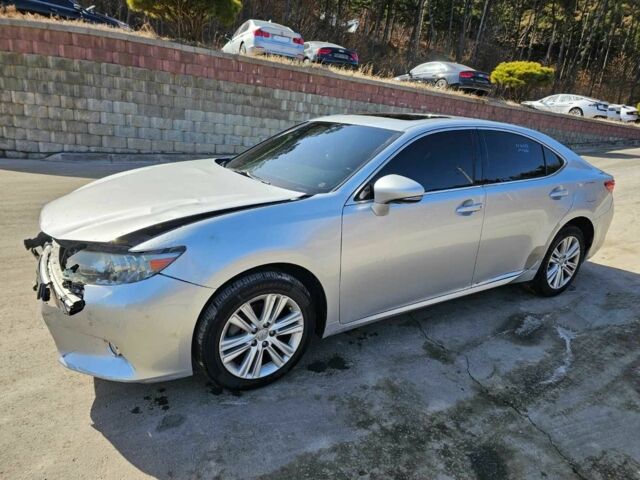 Сірий Лексус ЕС, об'ємом двигуна 3.5 л та пробігом 182 тис. км за 4200 $, фото 1 на Automoto.ua