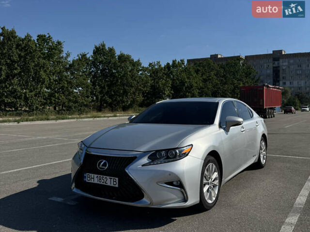 Сірий Лексус ЕС, об'ємом двигуна 2.5 л та пробігом 166 тис. км за 18500 $, фото 1 на Automoto.ua