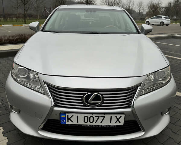 Сірий Лексус ЕС, об'ємом двигуна 2.49 л та пробігом 262 тис. км за 16500 $, фото 1 на Automoto.ua