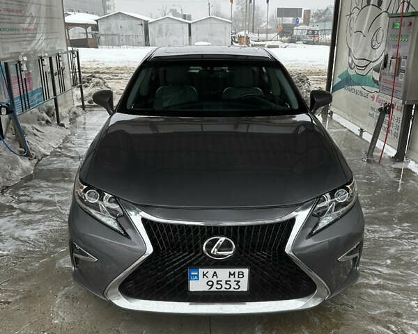 Серый Лексус ЕС, объемом двигателя 3.5 л и пробегом 143 тыс. км за 20000 $, фото 1 на Automoto.ua