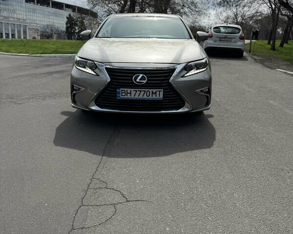 Сірий Лексус ЕС, об'ємом двигуна 2.49 л та пробігом 140 тис. км за 29000 $, фото 1 на Automoto.ua