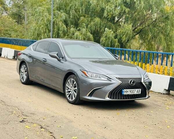 Серый Лексус ЕС, объемом двигателя 2.49 л и пробегом 79 тыс. км за 39000 $, фото 1 на Automoto.ua