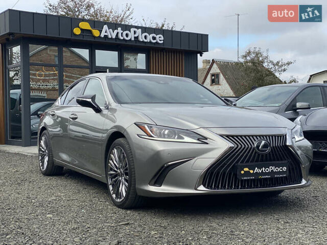Серый Лексус ЕС, объемом двигателя 2.49 л и пробегом 185 тыс. км за 32800 $, фото 1 на Automoto.ua