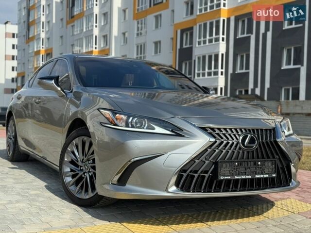 Сірий Лексус ЕС, об'ємом двигуна 2.49 л та пробігом 40 тис. км за 51500 $, фото 1 на Automoto.ua
