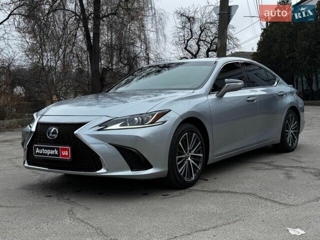 Сірий Лексус ЕС, об'ємом двигуна 2.5 л та пробігом 42 тис. км за 39490 $, фото 1 на Automoto.ua