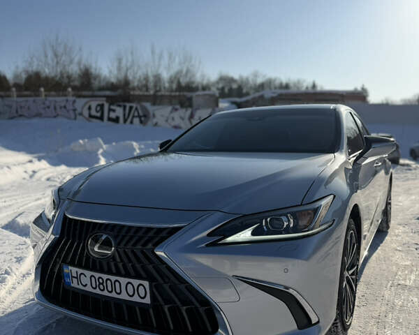 Сірий Лексус ЕС, об'ємом двигуна 2.49 л та пробігом 19 тис. км за 53500 $, фото 1 на Automoto.ua