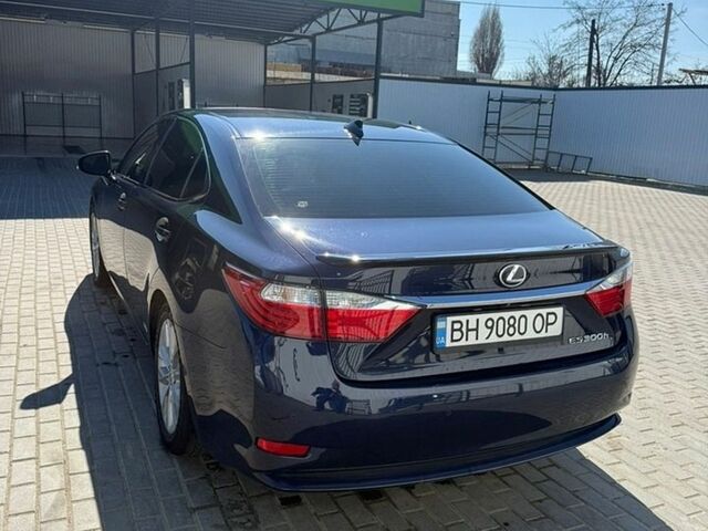 Синій Лексус ЕС, об'ємом двигуна 2.5 л та пробігом 230 тис. км за 15000 $, фото 1 на Automoto.ua