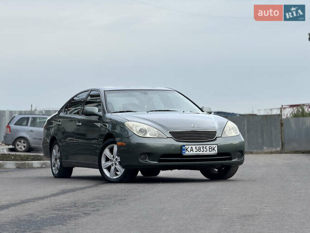 Зеленый Лексус ЕС, объемом двигателя 3.3 л и пробегом 242 тыс. км за 4350 $, фото 1 на Automoto.ua