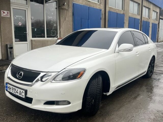 Белый Лексус ГС, объемом двигателя 3.5 л и пробегом 300 тыс. км за 8000 $, фото 1 на Automoto.ua