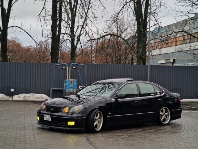 Черный Лексус ГС, объемом двигателя 3 л и пробегом 410 тыс. км за 6000 $, фото 1 на Automoto.ua