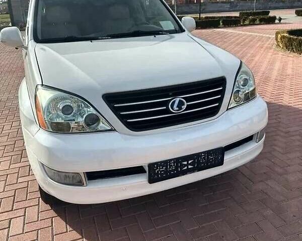 Белый Лексус ГХ, объемом двигателя 4.7 л и пробегом 220 тыс. км за 18500 $, фото 1 на Automoto.ua