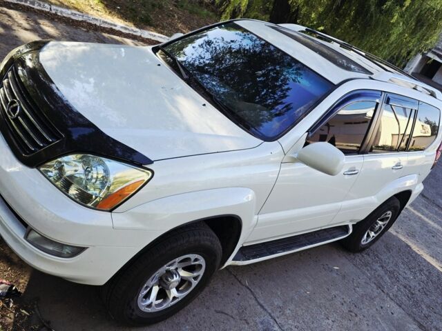 Лексус ГХ 2008 в Марганце на Automoto.ua Белый Лексус ГХ, объемом двигателя 4.7 л и пробегом 253 тыс. км за 19500 $, фото 1 на Automoto.ua