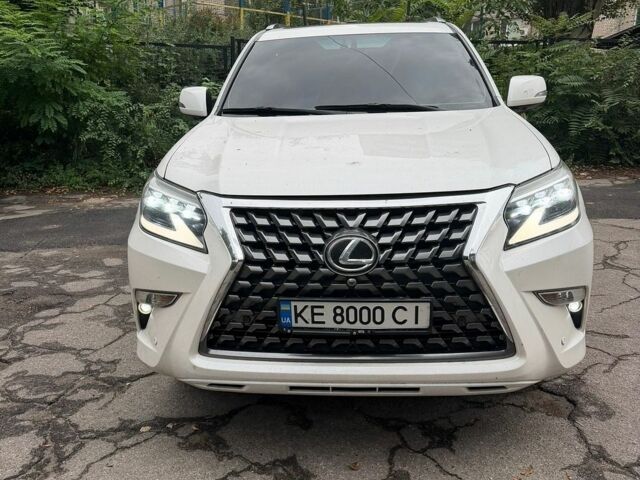 Белый Лексус ГХ, объемом двигателя 4.61 л и пробегом 187 тыс. км за 25900 $, фото 1 на Automoto.ua
