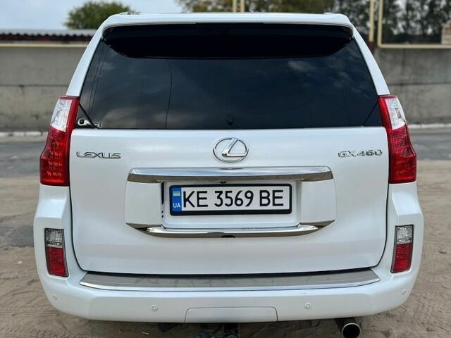 Белый Лексус ГХ, объемом двигателя 4.61 л и пробегом 206 тыс. км за 25000 $, фото 1 на Automoto.ua