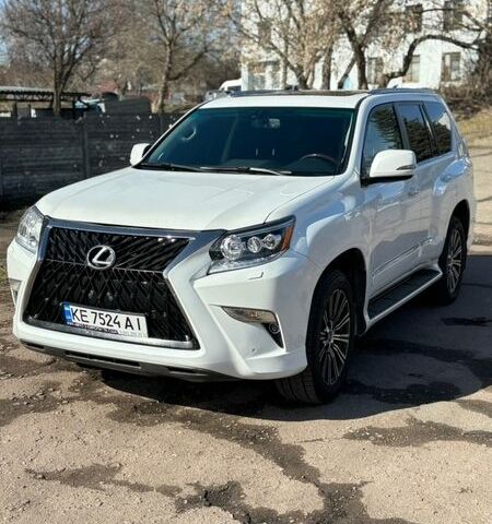 Белый Лексус ГХ, объемом двигателя 4.61 л и пробегом 174 тыс. км за 34999 $, фото 1 на Automoto.ua