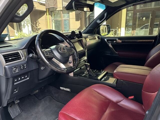 Білий Лексус ГХ, об'ємом двигуна 4.6 л та пробігом 160 тис. км за 51500 $, фото 1 на Automoto.ua