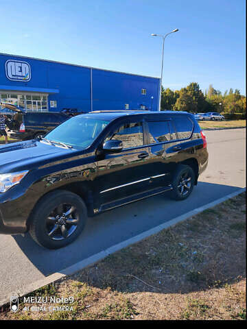 Черный Лексус ГХ, объемом двигателя 4.6 л и пробегом 230 тыс. км за 27000 $, фото 1 на Automoto.ua