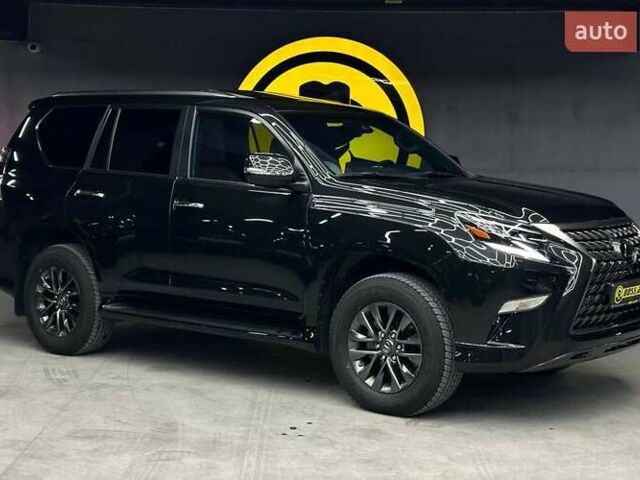Черный Лексус ГХ, объемом двигателя 4.61 л и пробегом 18 тыс. км за 77000 $, фото 1 на Automoto.ua