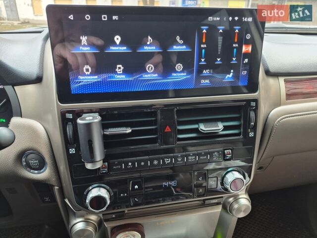 Коричневий Лексус ГХ, об'ємом двигуна 4.61 л та пробігом 199 тис. км за 28500 $, фото 1 на Automoto.ua