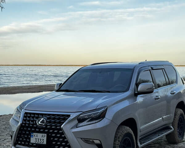 Лексус ГХ, объемом двигателя 4.61 л и пробегом 198 тыс. км за 30999 $, фото 1 на Automoto.ua