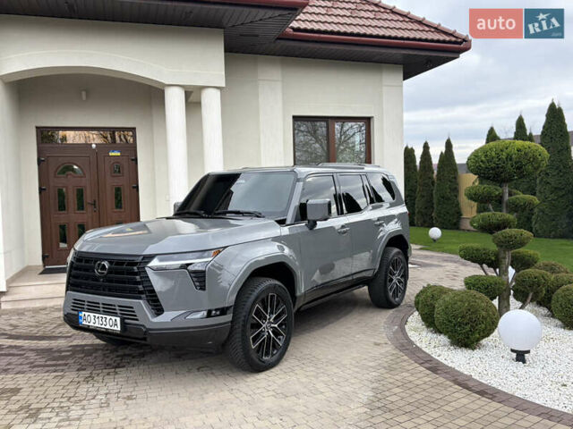 Лексус ГХ, объемом двигателя 3.5 л и пробегом 5 тыс. км за 101000 $, фото 1 на Automoto.ua