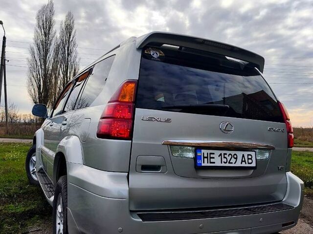 Сірий Лексус ГХ, об'ємом двигуна 4.7 л та пробігом 261 тис. км за 15000 $, фото 1 на Automoto.ua