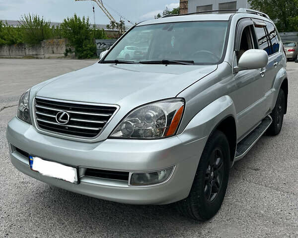 Сірий Лексус ГХ, об'ємом двигуна 4.7 л та пробігом 350 тис. км за 12500 $, фото 1 на Automoto.ua
