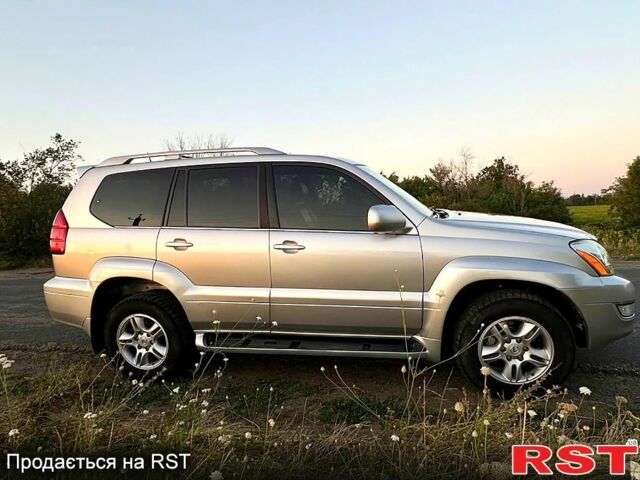 Сірий Лексус ГХ, об'ємом двигуна 4.7 л та пробігом 275 тис. км за 17500 $, фото 1 на Automoto.ua