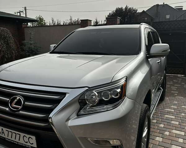 Серый Лексус ГХ, объемом двигателя 4.61 л и пробегом 87 тыс. км за 40600 $, фото 1 на Automoto.ua