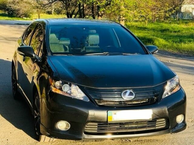 Сірий Лексус ХС, об'ємом двигуна 2.4 л та пробігом 215 тис. км за 10500 $, фото 1 на Automoto.ua