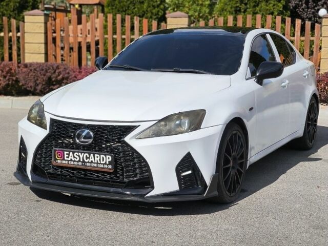 Білий Лексус ІС, об'ємом двигуна 0 л та пробігом 270 тис. км за 5499 $, фото 1 на Automoto.ua