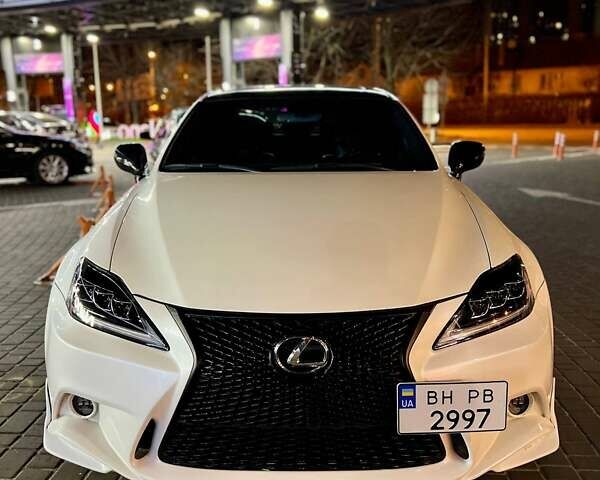 Белый Лексус ИС, объемом двигателя 3.46 л и пробегом 214 тыс. км за 10900 $, фото 1 на Automoto.ua