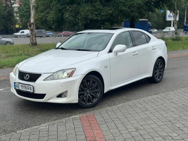 Білий Лексус ІС, об'ємом двигуна 3 л та пробігом 207 тис. км за 7700 $, фото 1 на Automoto.ua