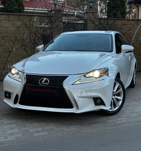 Білий Лексус ІС, об'ємом двигуна 2 л та пробігом 169 тис. км за 17999 $, фото 1 на Automoto.ua