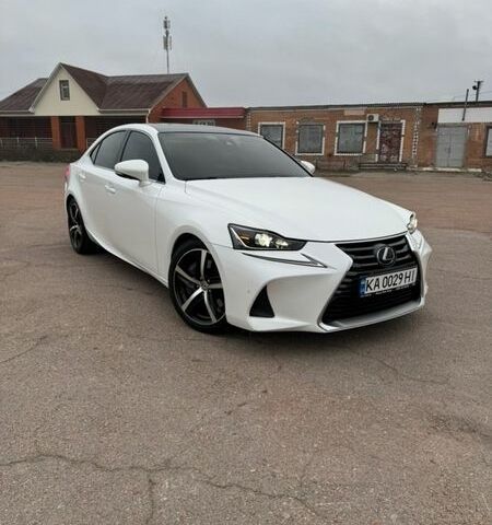 Білий Лексус ІС, об'ємом двигуна 2 л та пробігом 116 тис. км за 17500 $, фото 1 на Automoto.ua