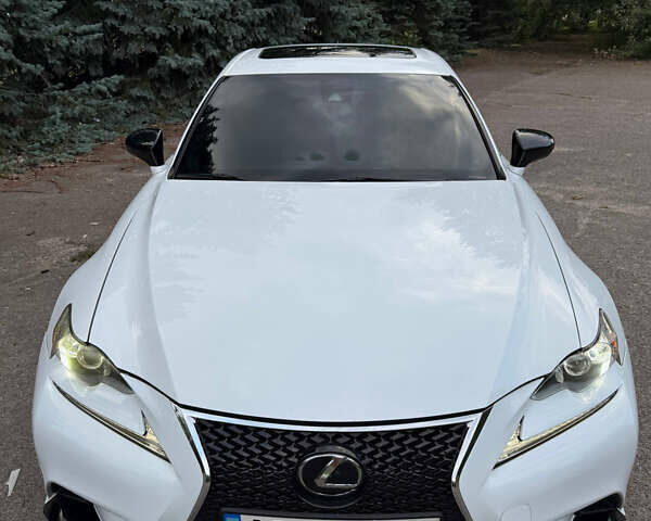 Білий Лексус ІС, об'ємом двигуна 2 л та пробігом 113 тис. км за 22800 $, фото 1 на Automoto.ua
