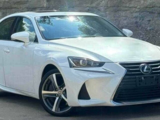 Белый Лексус ИС, объемом двигателя 3.5 л и пробегом 61 тыс. км за 5900 $, фото 1 на Automoto.ua