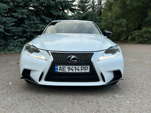 Білий Лексус ІС, об'ємом двигуна 2 л та пробігом 117 тис. км за 19900 $, фото 1 на Automoto.ua
