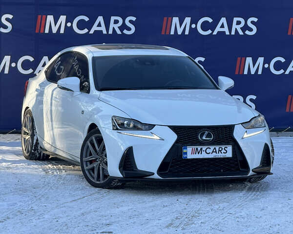 Белый Лексус ИС, объемом двигателя 3.46 л и пробегом 106 тыс. км за 21500 $, фото 1 на Automoto.ua