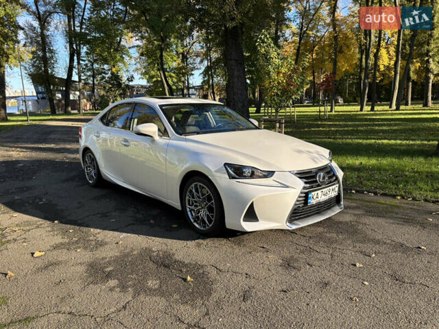 Білий Лексус ІС, об'ємом двигуна 3.46 л та пробігом 38 тис. км за 26000 $, фото 1 на Automoto.ua