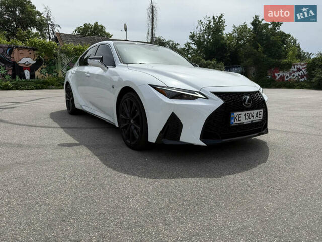 Белый Лексус ИС, объемом двигателя 3.46 л и пробегом 32 тыс. км за 38000 $, фото 1 на Automoto.ua