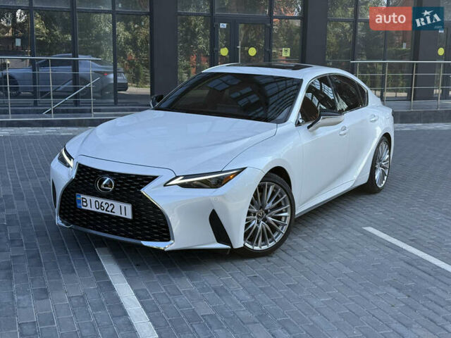 Белый Лексус ИС, объемом двигателя 2 л и пробегом 1 тыс. км за 39500 $, фото 1 на Automoto.ua