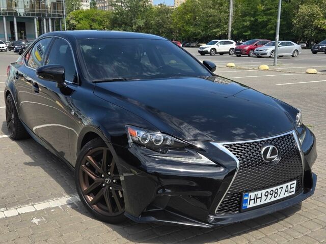 Чорний Лексус ІС, об'ємом двигуна 2.5 л та пробігом 100 тис. км за 18000 $, фото 1 на Automoto.ua