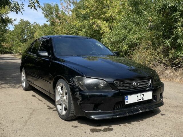 Черный Лексус ИС, объемом двигателя 2.5 л и пробегом 2 тыс. км за 3000 $, фото 1 на Automoto.ua