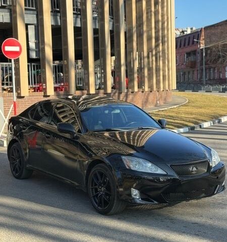 Чорний Лексус ІС, об'ємом двигуна 2.5 л та пробігом 245 тис. км за 8800 $, фото 1 на Automoto.ua