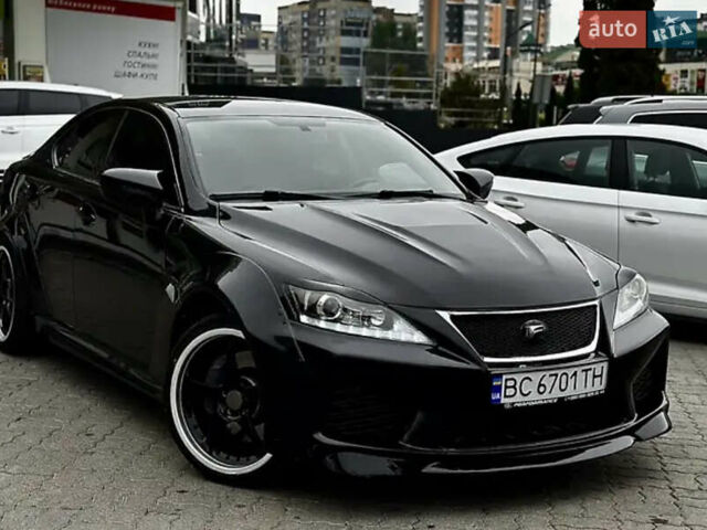 Черный Лексус ИС, объемом двигателя 3 л и пробегом 220 тыс. км за 6100 $, фото 1 на Automoto.ua