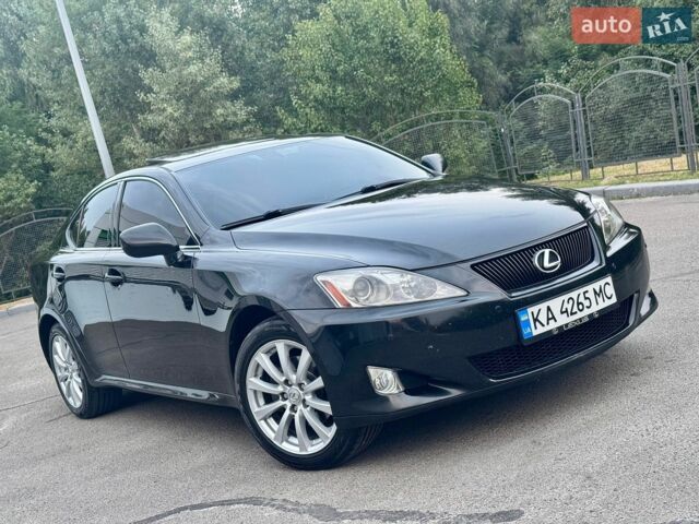 Чорний Лексус ІС, об'ємом двигуна 2.5 л та пробігом 250 тис. км за 7200 $, фото 1 на Automoto.ua