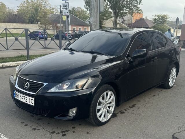 Чорний Лексус ІС, об'ємом двигуна 2.5 л та пробігом 208 тис. км за 9500 $, фото 1 на Automoto.ua